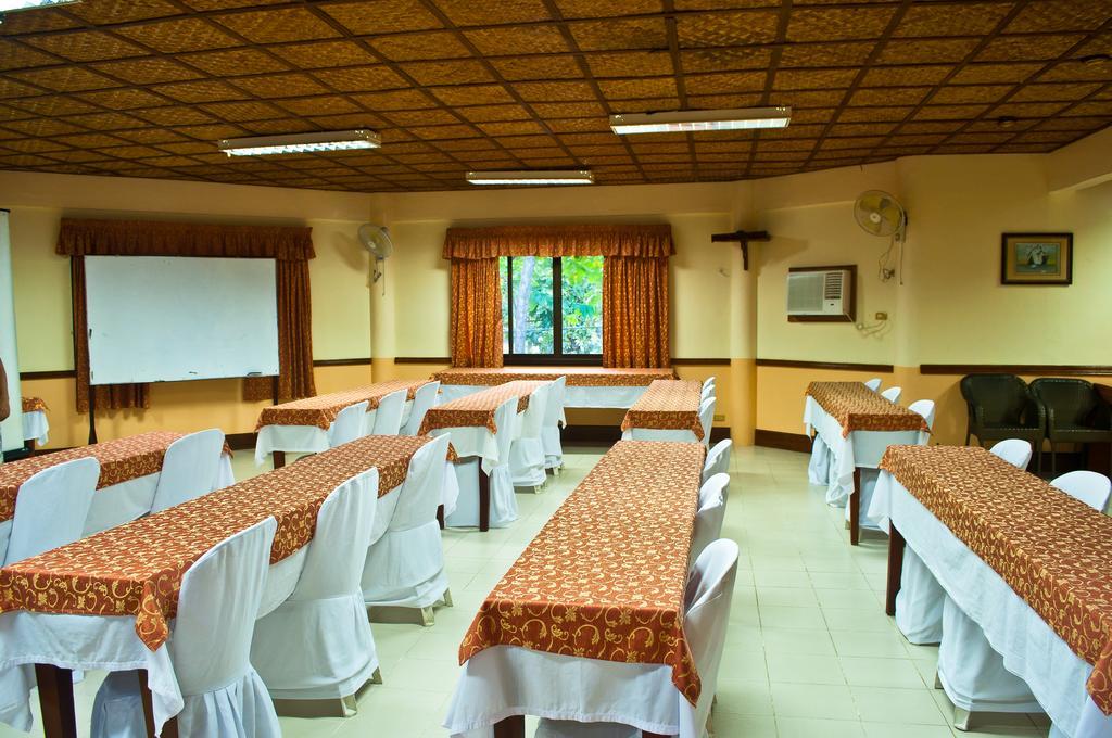 Tonglen Beach Resort Balabag  Exterior foto