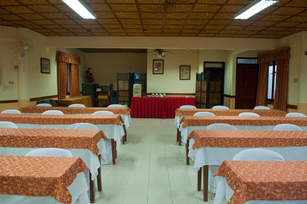 Tonglen Beach Resort Balabag  Exterior foto