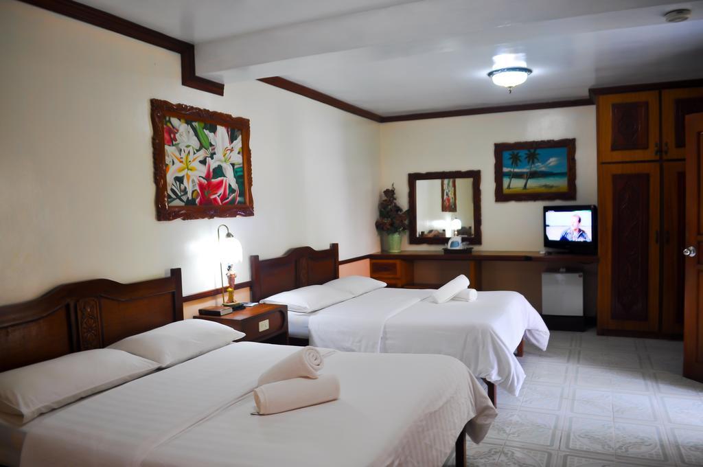 Tonglen Beach Resort Balabag  Exterior foto